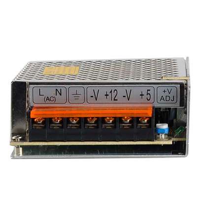 伊莱科双组输出开关电源D-30A 机箱监控设备的电压转换利器